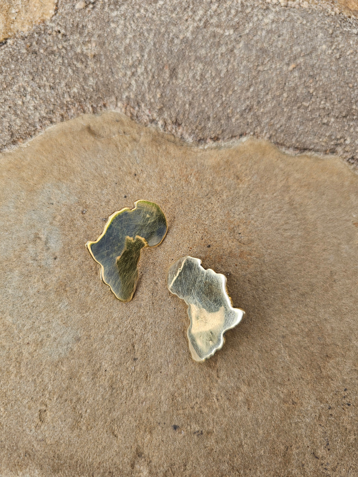 Smooth Motherland Brass Stud Earrings