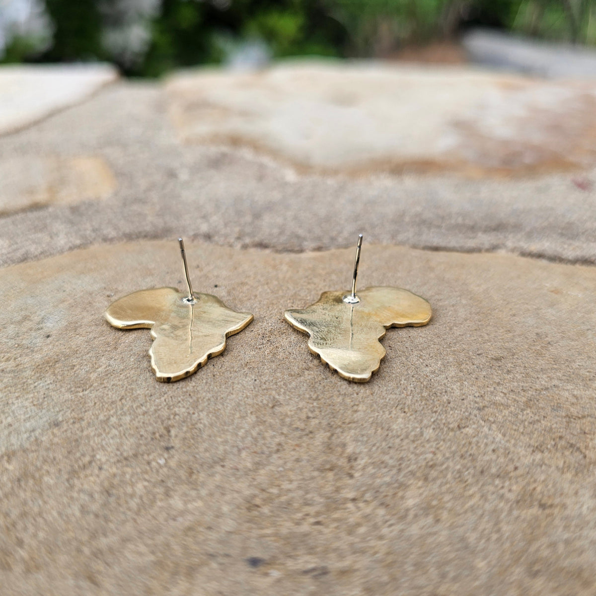 Hammered Motherland Brass Stud Earrings