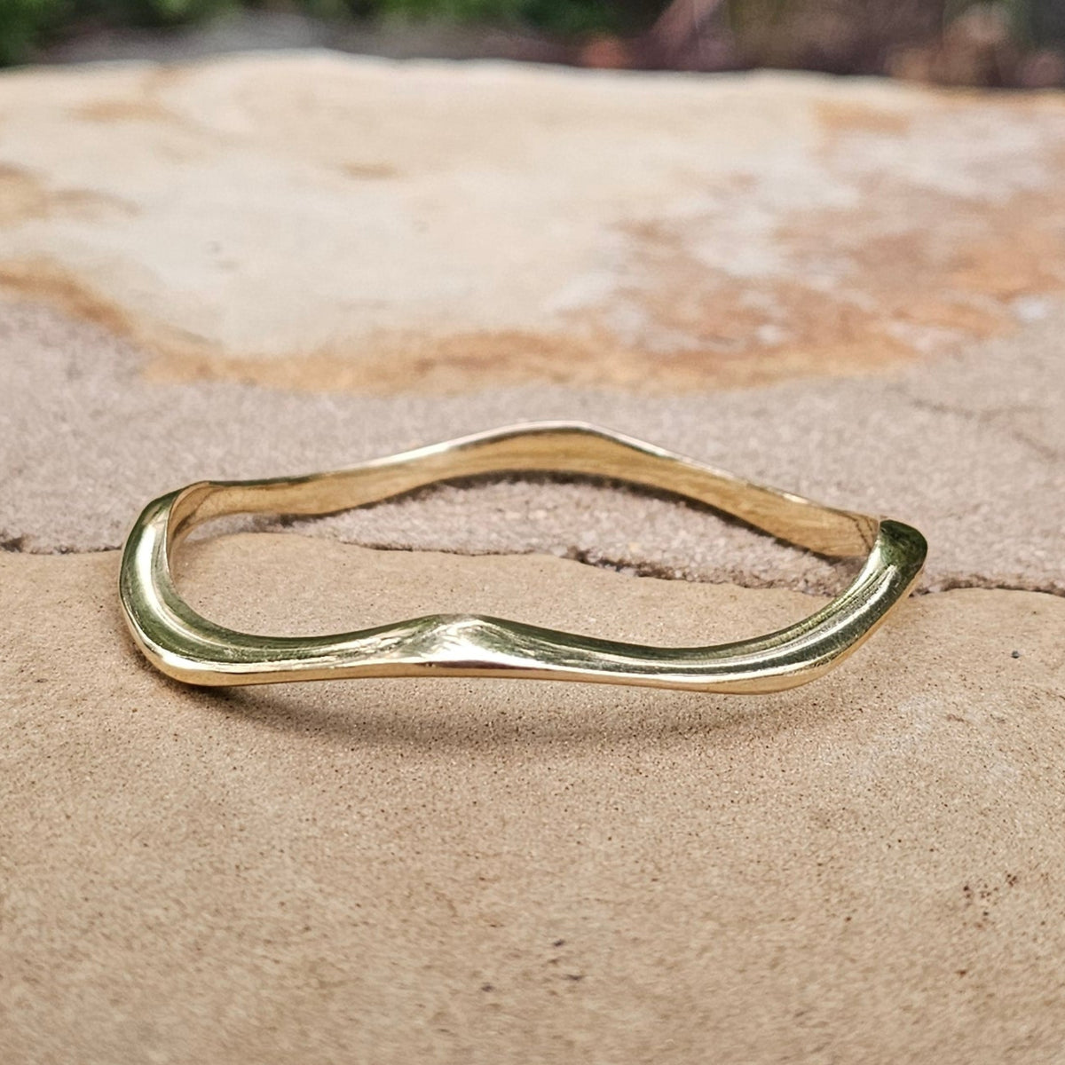 Thin Smooth Wave Brass Bracelet