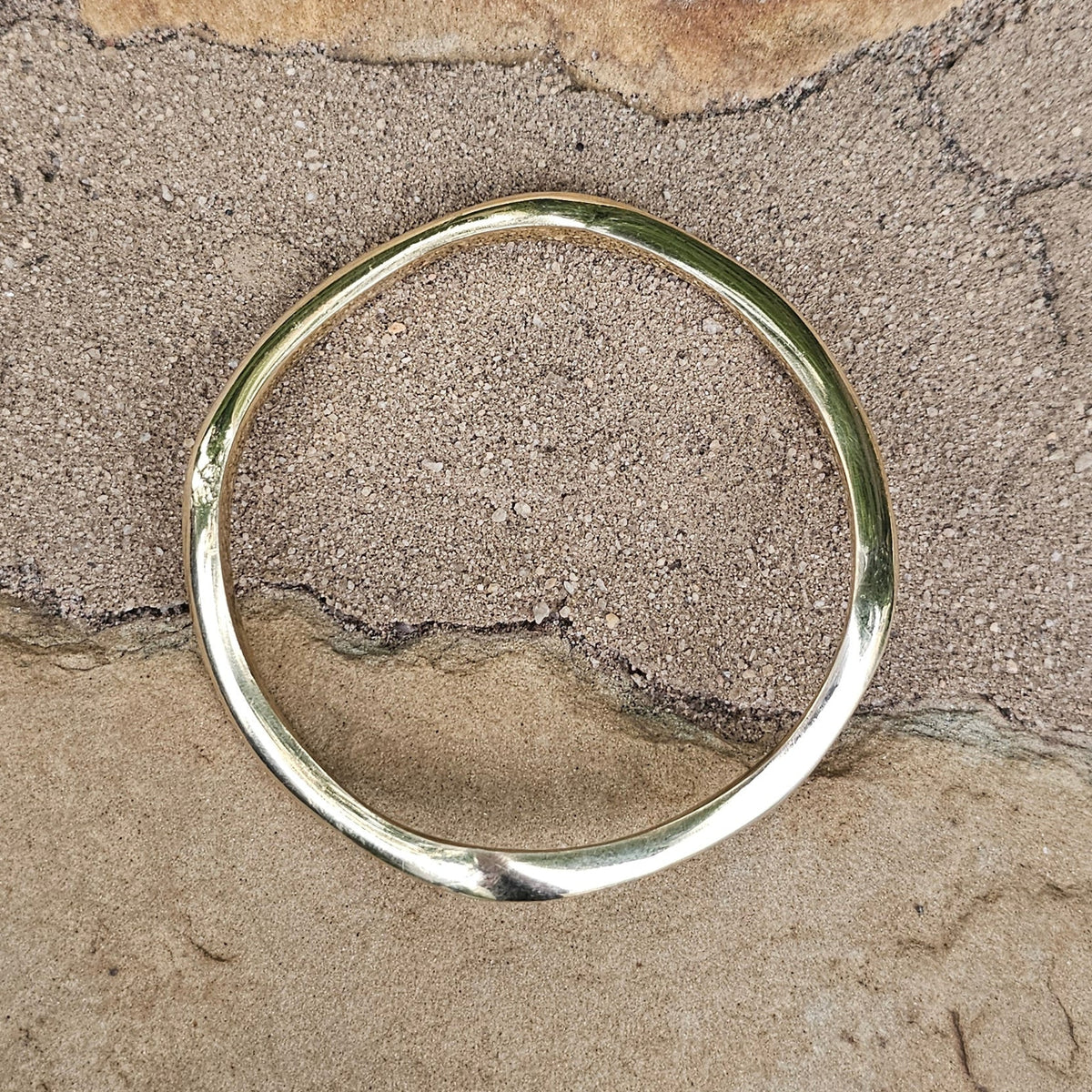 Thin Smooth Wave Brass Bracelet
