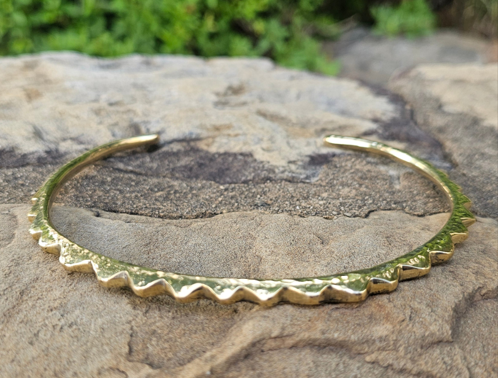 Hammered Sunshine Brass Choker