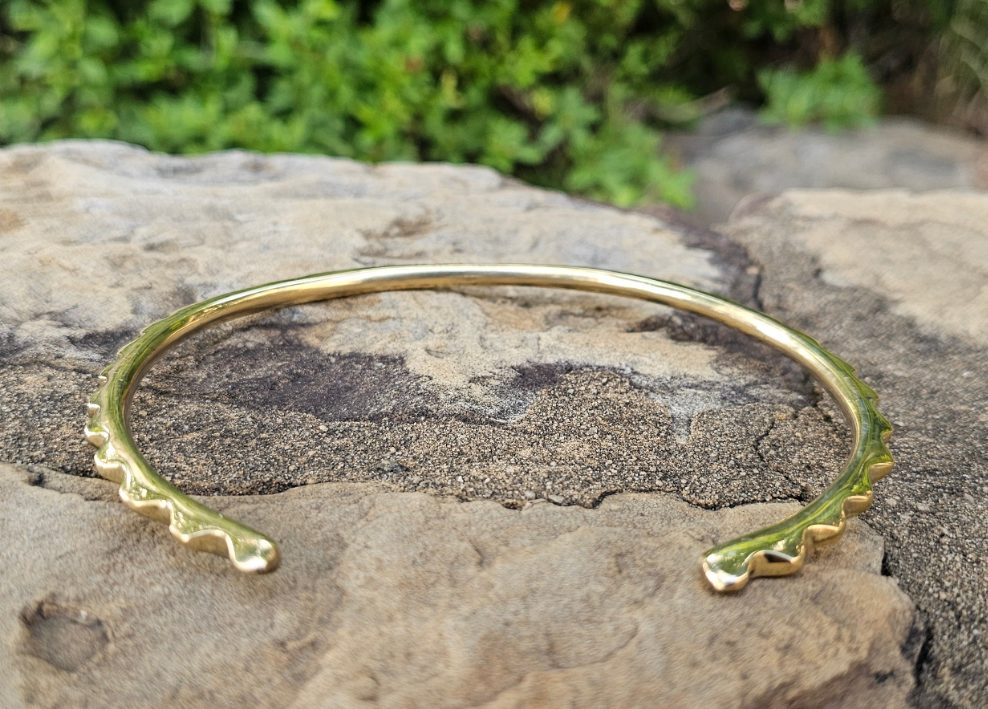 Smooth Sunshine Brass Choker