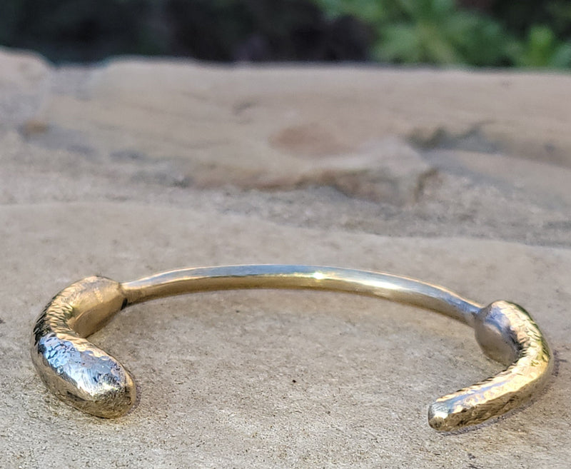 Hammered Lion's Tooth Open Unisex Brass Bracelet