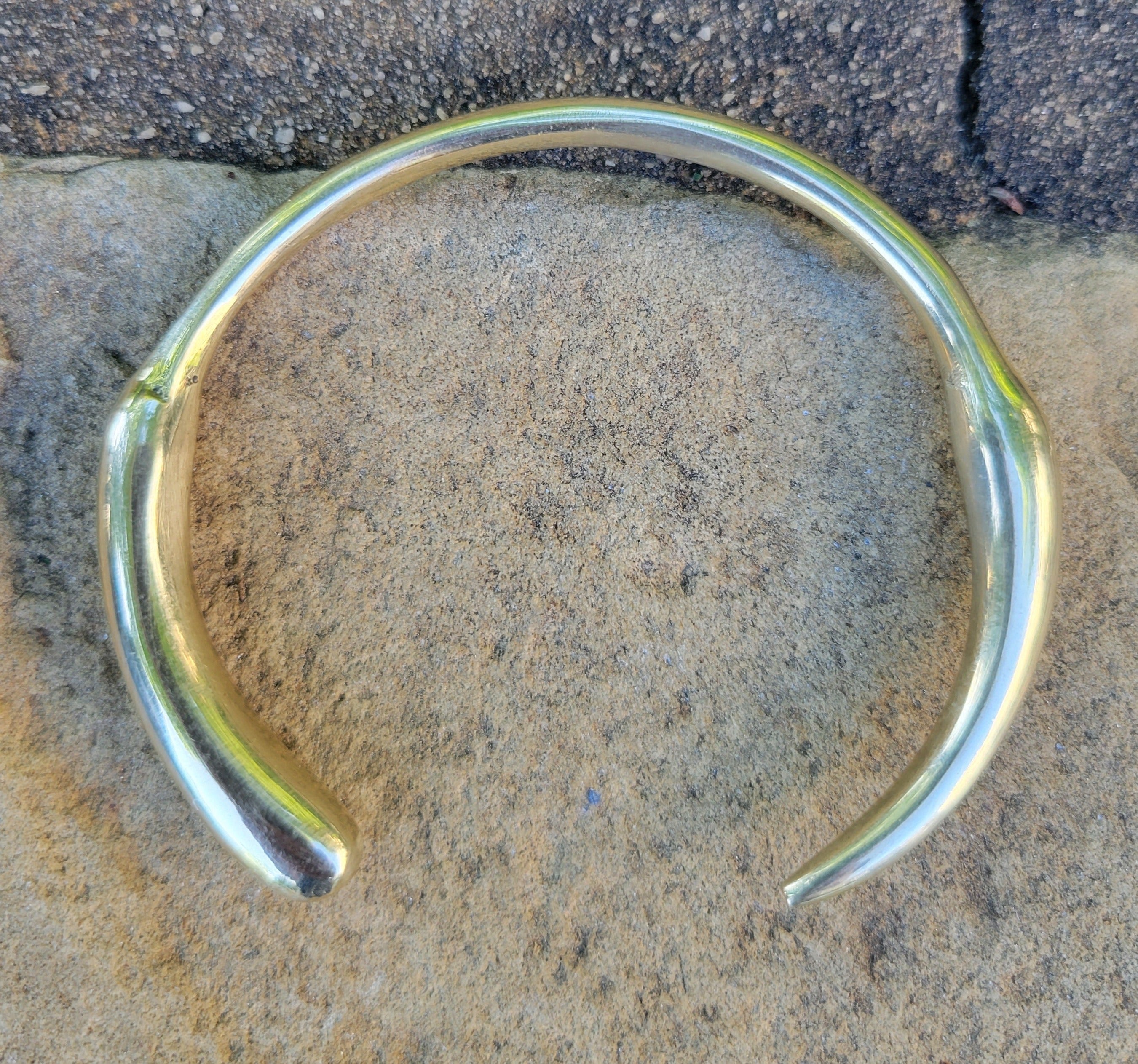 Smooth Lion's Tooth Open Unisex Brass Bracelet