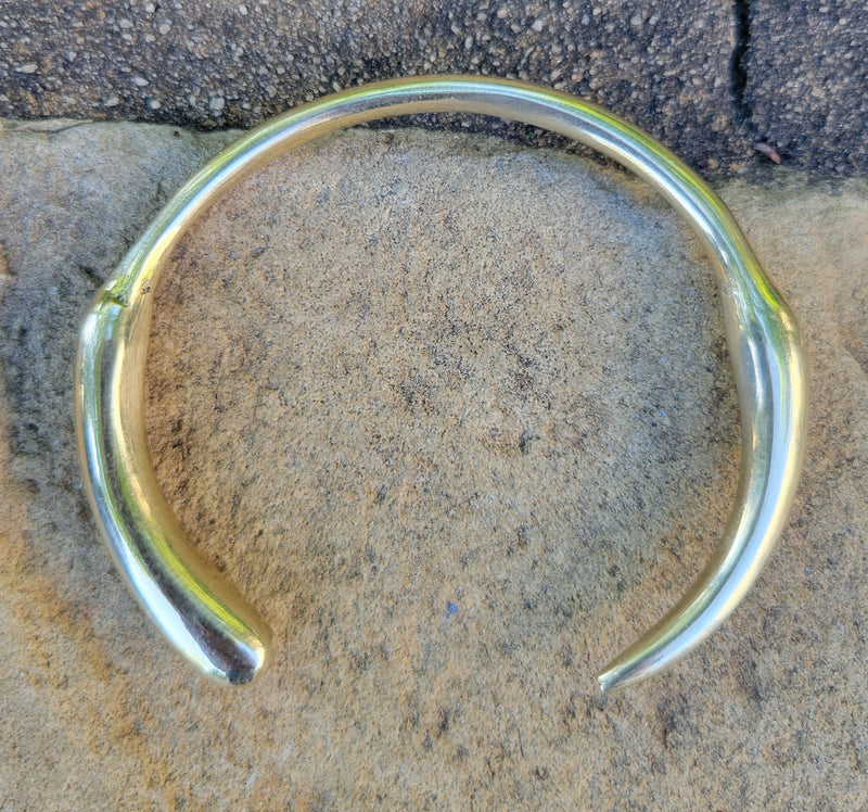 Smooth Lion's Tooth Open Unisex Brass Bracelet