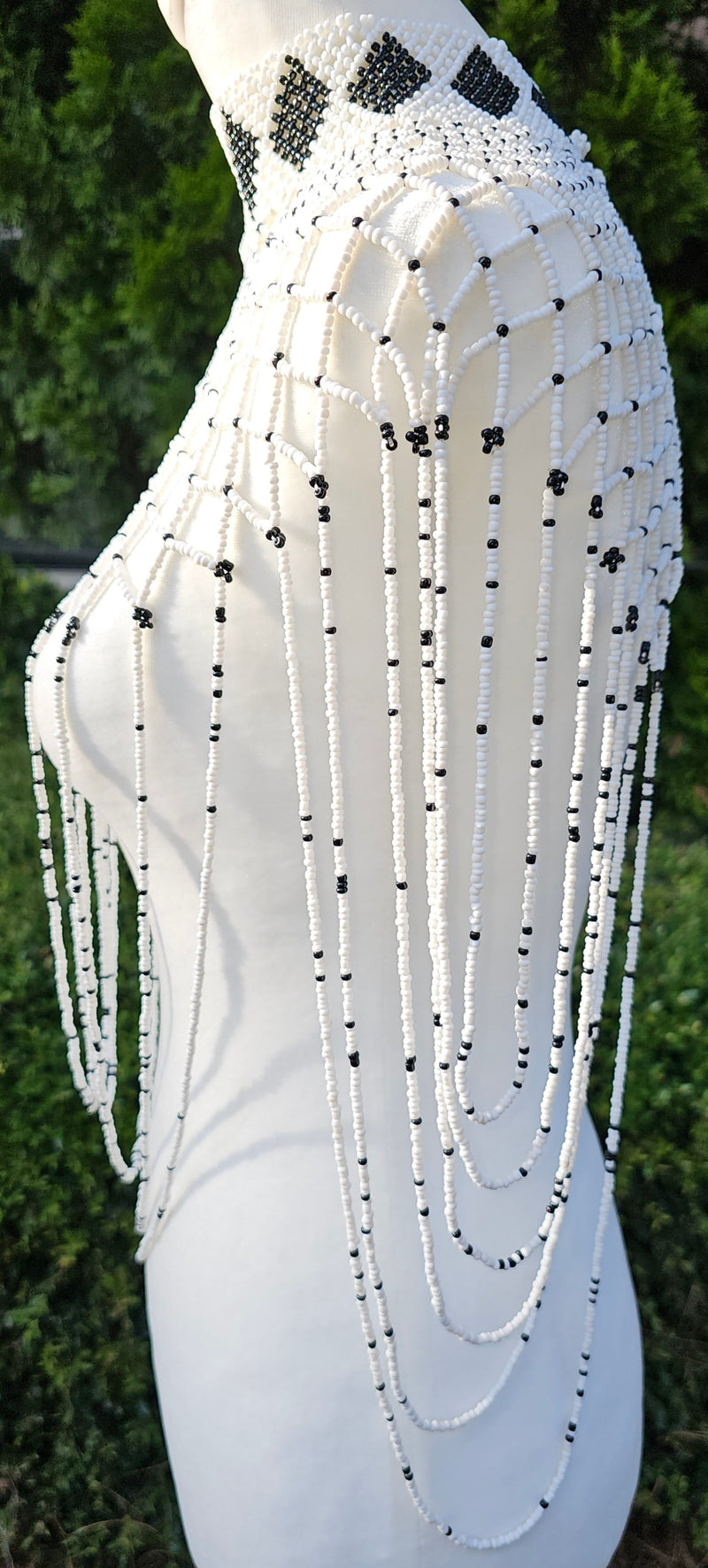 White & Black Body Necklace