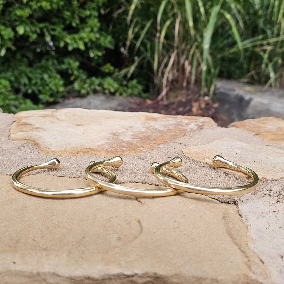 Smooth Doorknocker Unisex Brass Bracelet