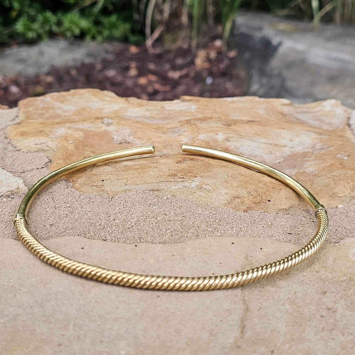 Thin Twisted Brass Choker