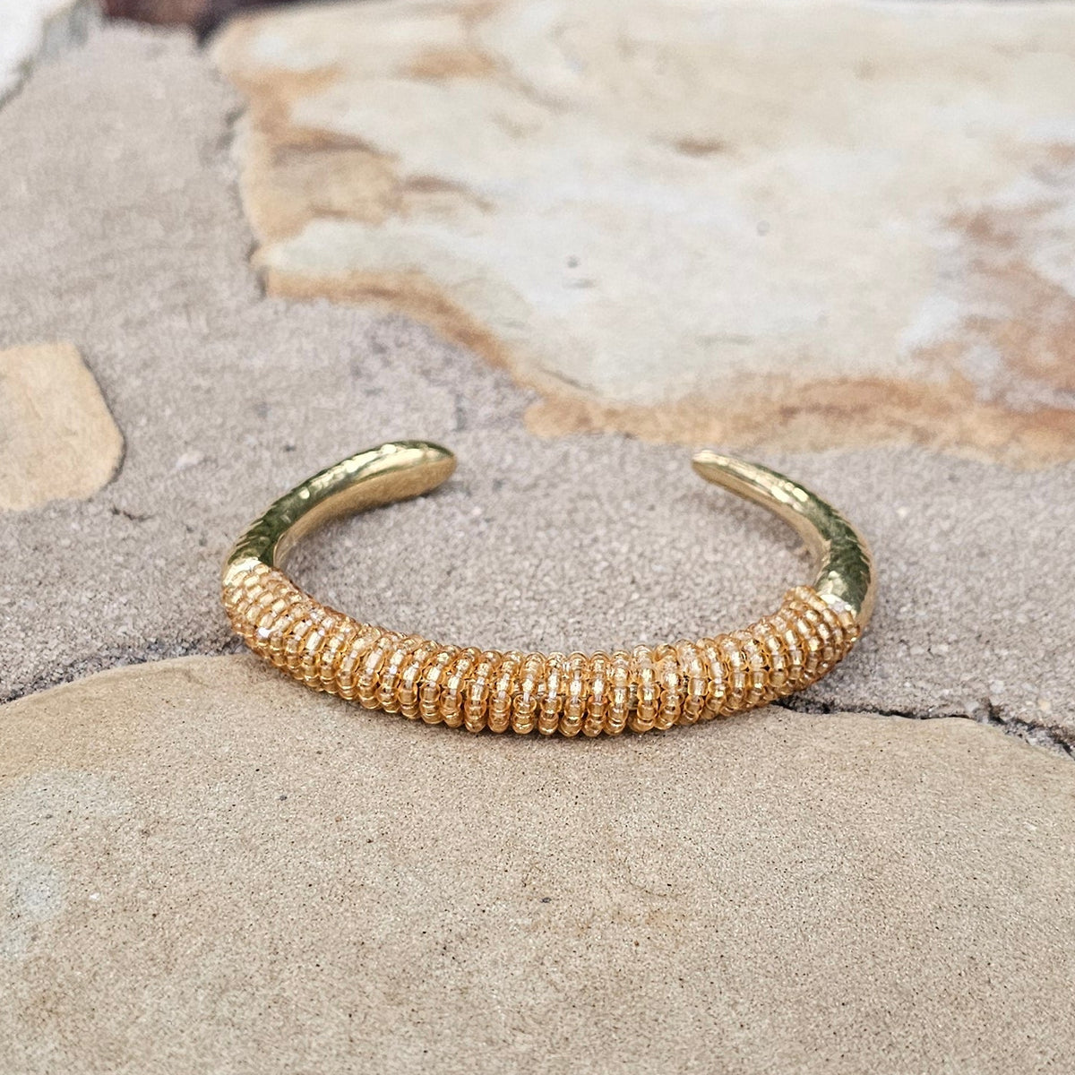 Hammered Gold Beaded Lion's Tooth Open Brass Bracelet