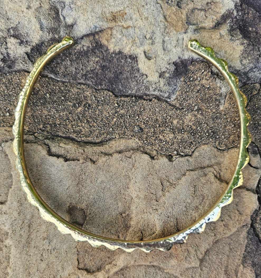 Hammered Sunshine Brass Choker