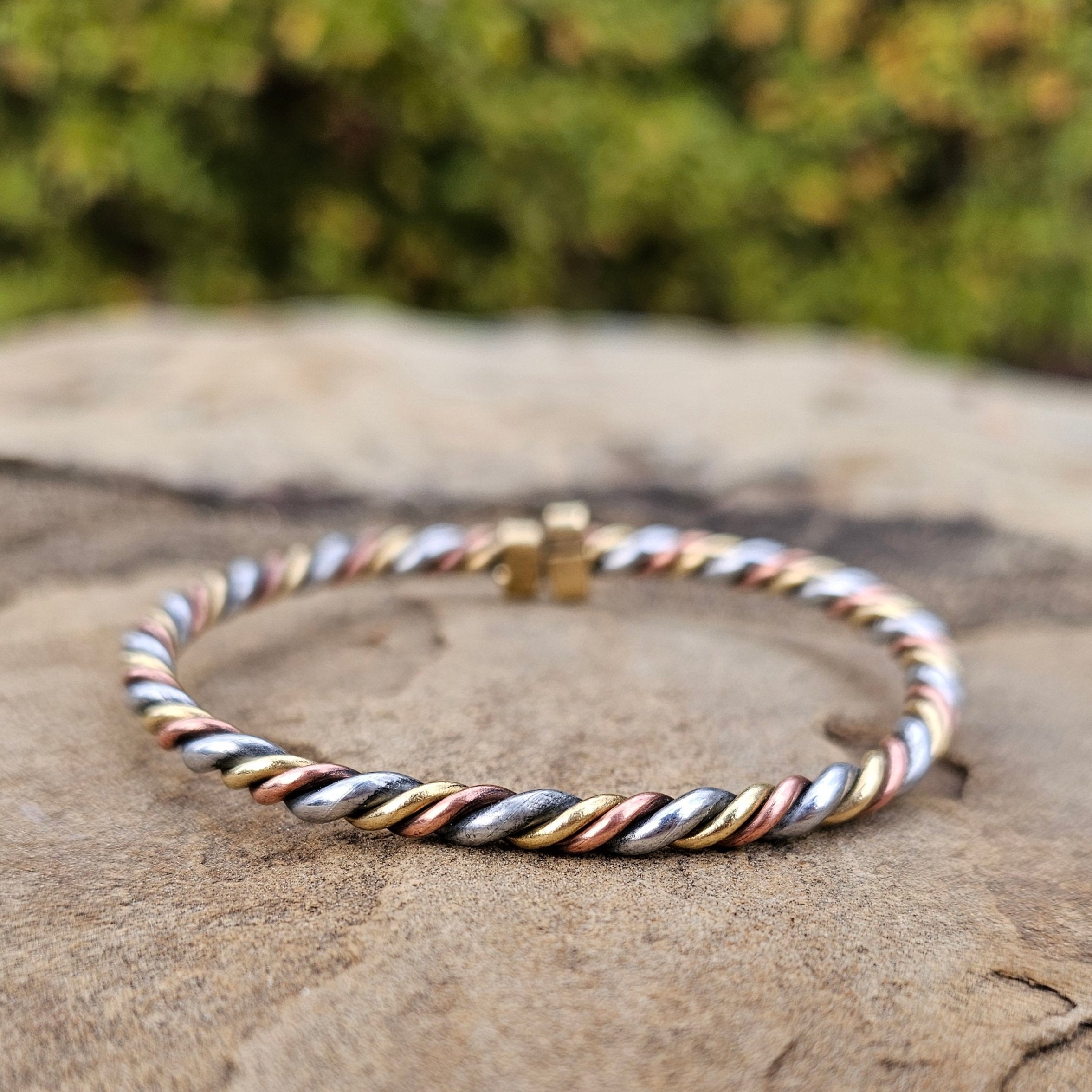 Thin Twist Multitone Unisex Bracelet