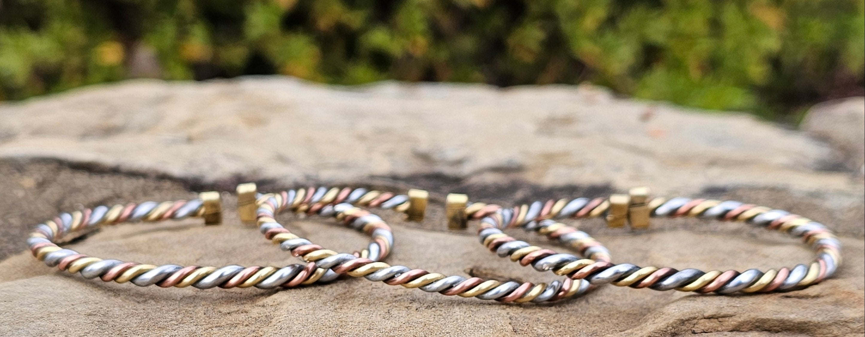 Thin Twist Multitone Unisex Bracelet