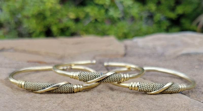 Thin Wrap Design Unisex Brass Bracelet